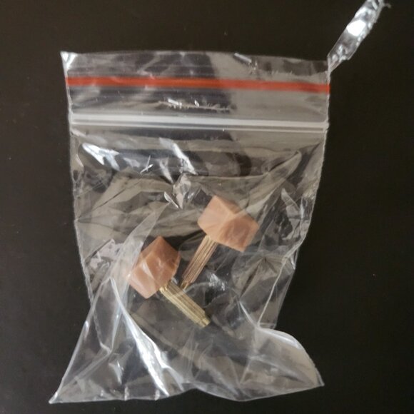 Wow! Patterned Red Heels - Picture 3 of 6